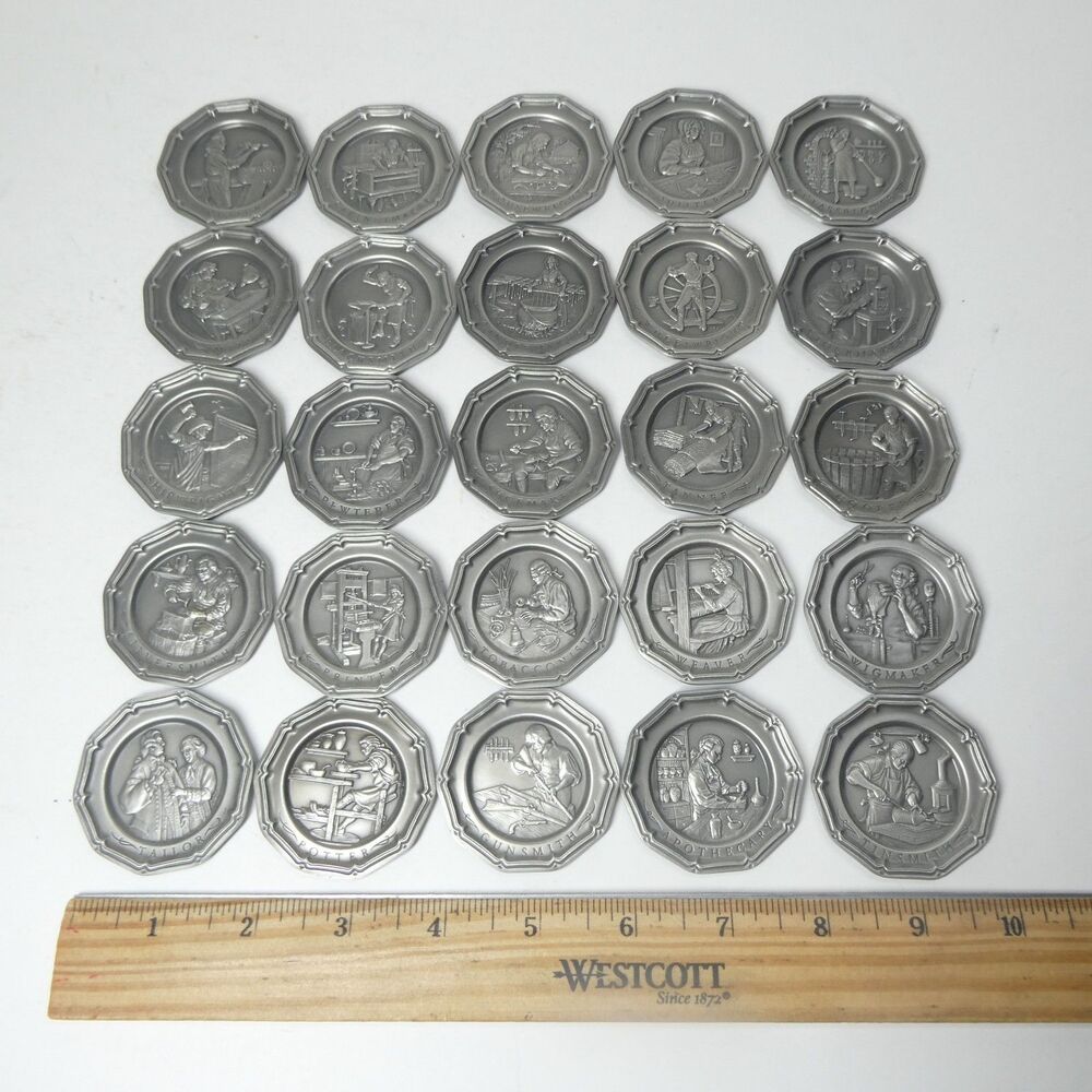 The Colonial Craftsman Pewter Plate Miniatures Set 25 Vintage Franklin Mint Mini